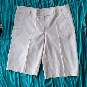 3 for $10 White house black market bermudas